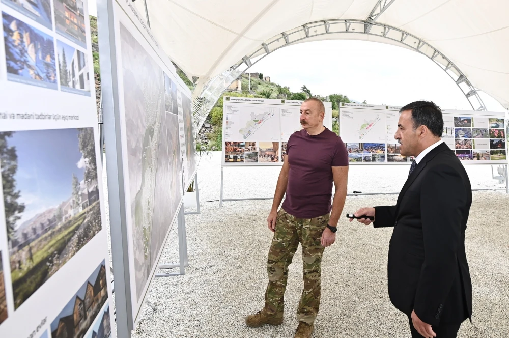Ильхам Алиев ознакомился с генеральным планом города Кяльбаджар, заложил фундамент комплекса музеев Оккупации и Победы