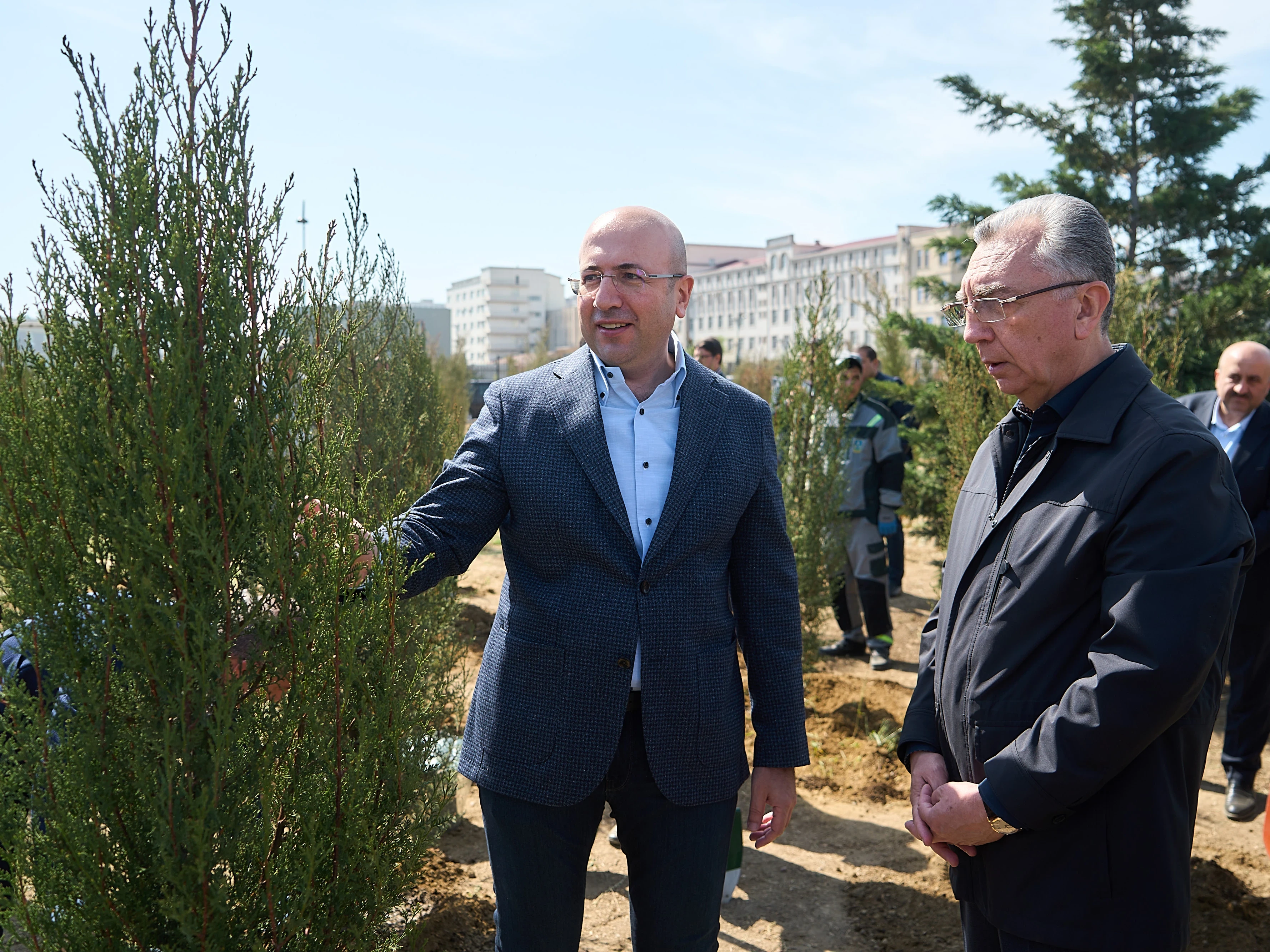 По случаю 100-летнего юбилея со дня рождения Общенационального Лидера в столице прошла акция по посадке деревьев